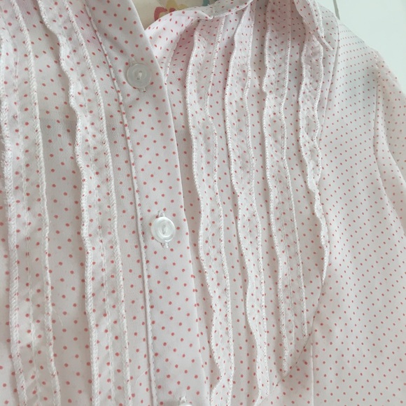 COPY - Short Sleeves Pink and White polka dot blouse - Picture 3 of 6